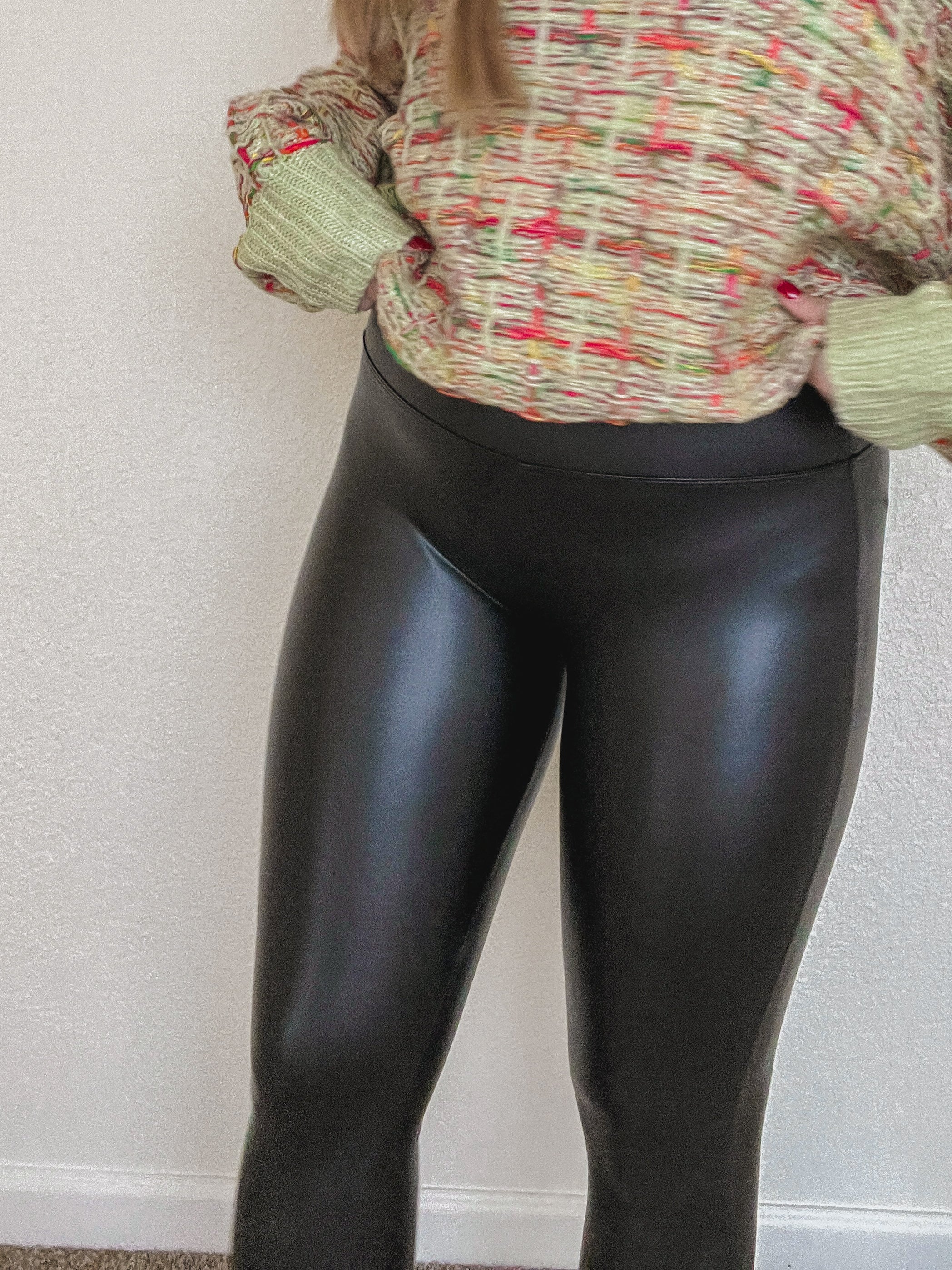 7 Ways to Wear Spanx Faux Leather Leggings - Casual + Work-friendly Ideas -  Karina Style Diaries